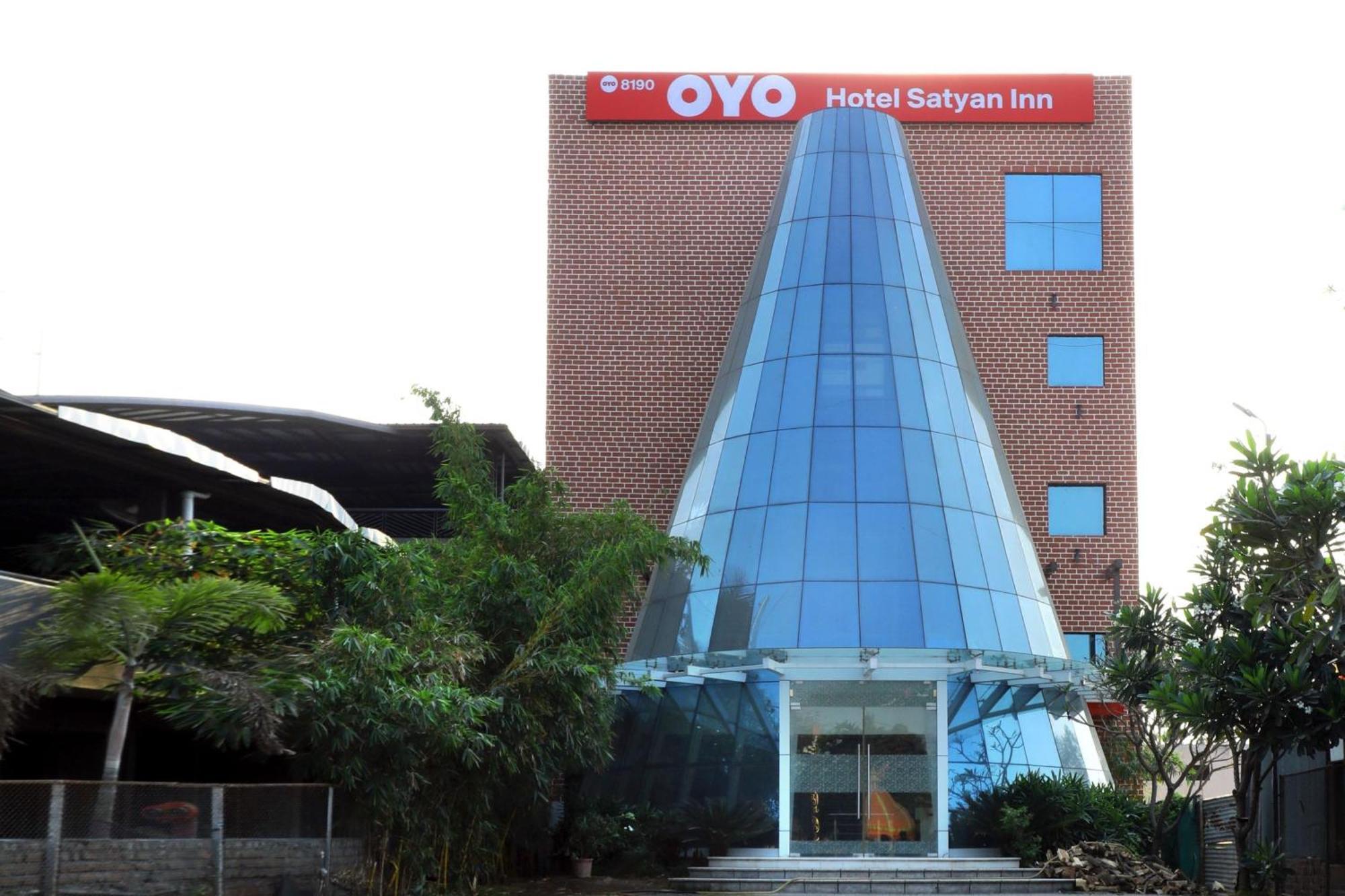 โอโย 8190 โฮเต็ล สัตยาน อินน์ เชอร์ดี ภายนอก รูปภาพ